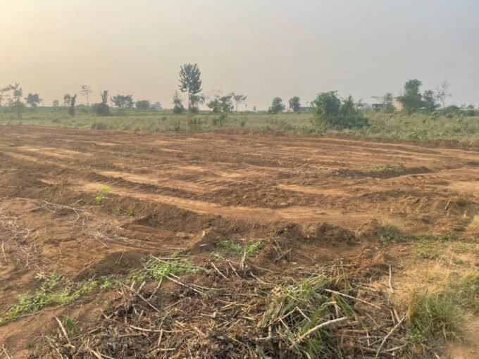 À vendre : Terrain de 300 m² à Bingerville – Lotissement M’Batto Bouaké